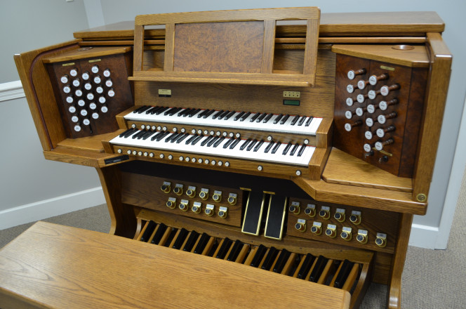 Ahlborn Galanti Chronicler 1B organ - Organ Pianos